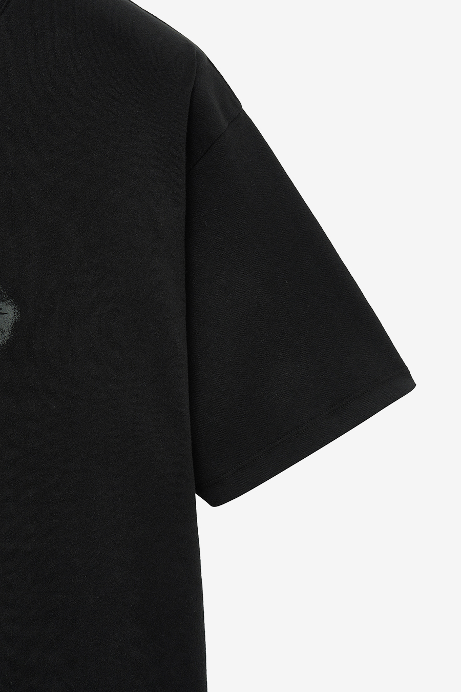 [INSILENCE] CAT GRAPHIC SHEARED T-SHIRT /追跡付 MUSINSA | INSILENCE CAT GRAPHIC SHEARED T-SHIRT OFF WHITE