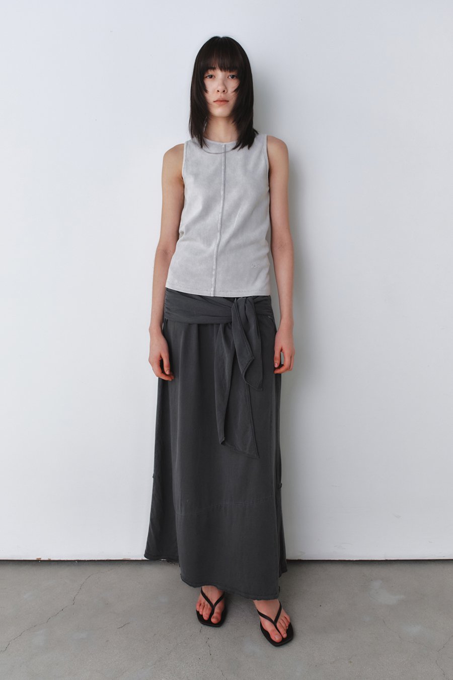 [INSILENCE] Necklace Detachable Sleeveless /追跡付 MUSINSA | INSILENCE WOMEN NECKLACE DETACHABLE SLEEVELESS