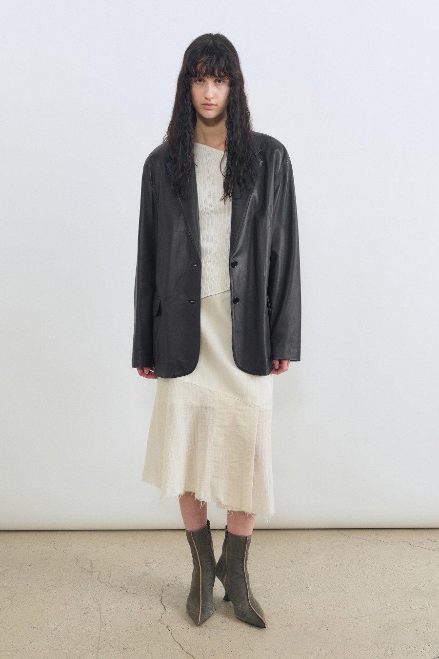 [INSILENCE] ITALIAN LEATHER BLAZER /追跡付 MUSINSA | INSILENCE WOMEN Italian Leather Blazer BLACK