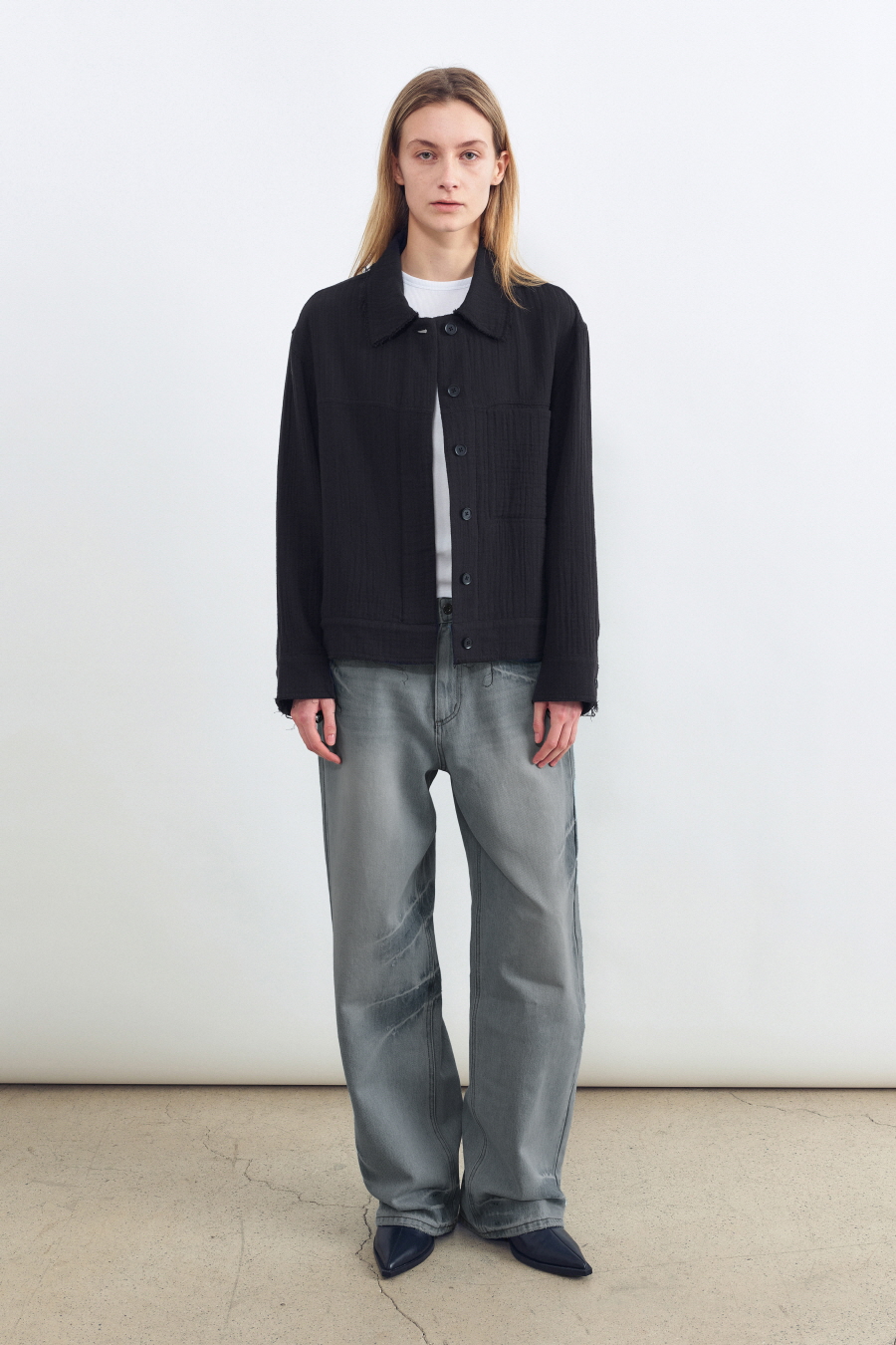 [INSILENCE] DOUBLE GAUZE CUT OFF JUMPER /追跡付 MUSINSA公式 | INSILENCE WOMEN Double Gauze Cut-Off Jumper BLACK